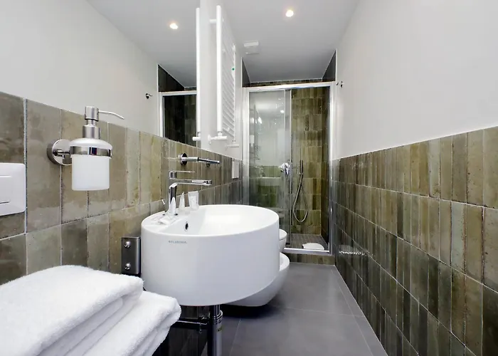 Youcomehere - Montebello בית הארחה 4*