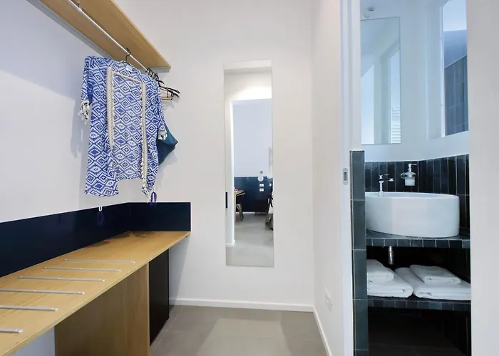 בית הארחה Youcomehere - Montebello 4*